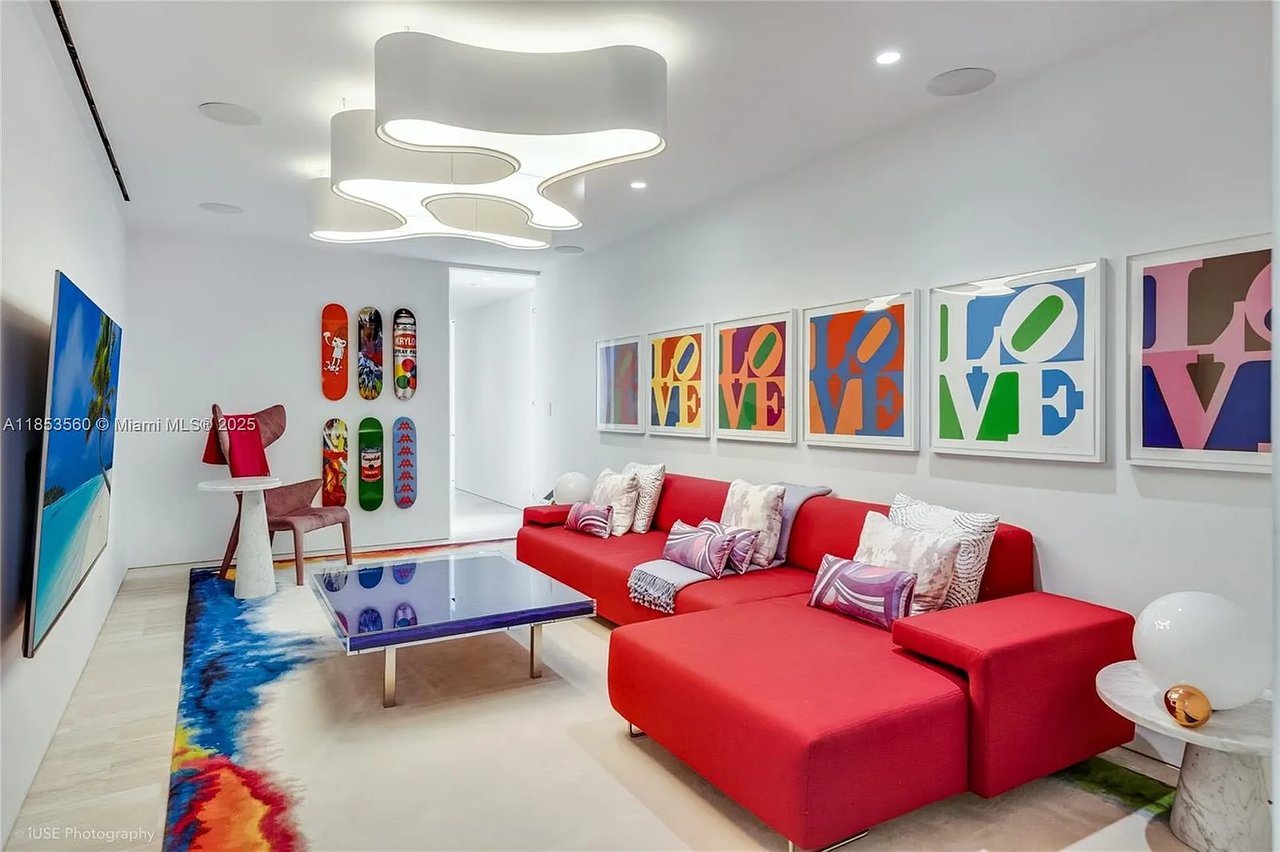 9001 Collins Ave #S-1011