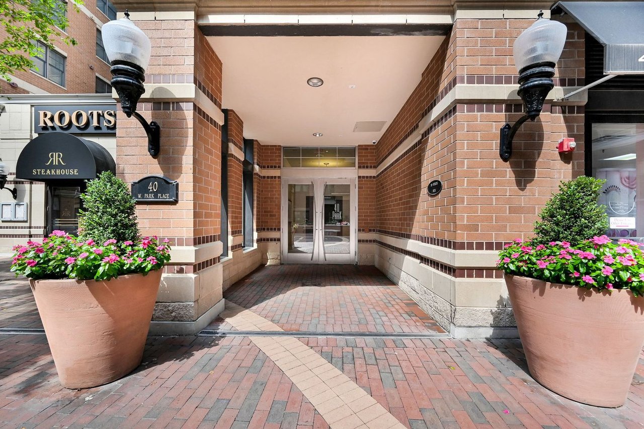 40 W Park Pl, #304