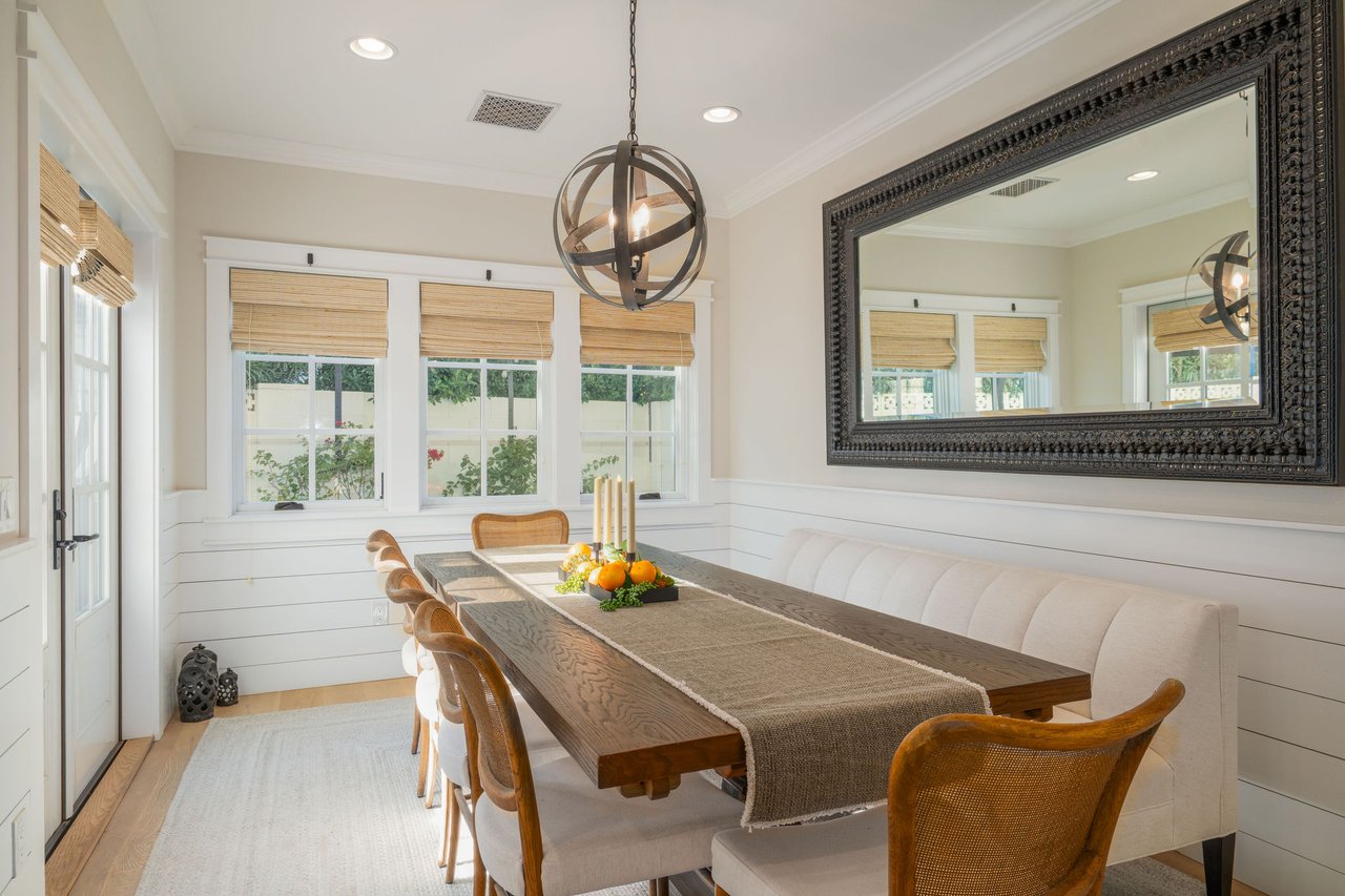 5627 E MONTEROSA Street