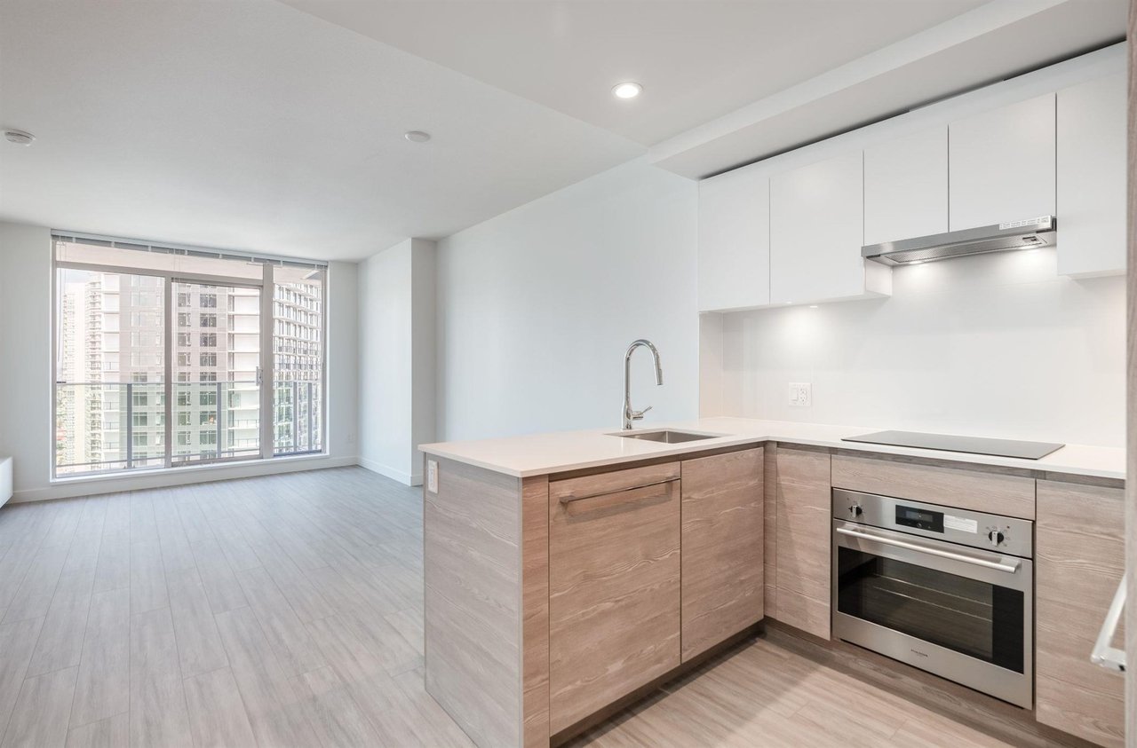 13655 Fraser Hwy, #2105