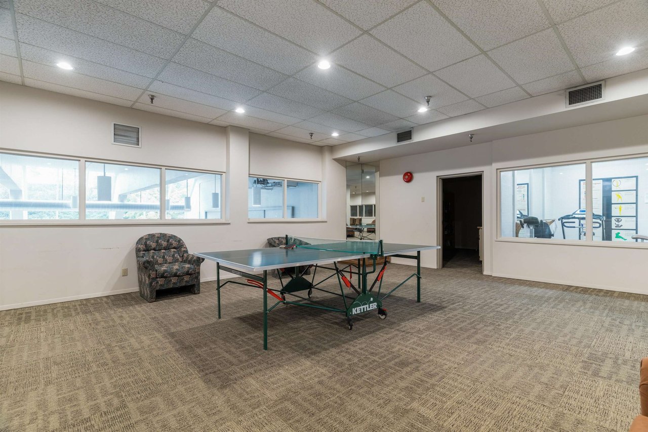 6055 Nelson Ave, #2102