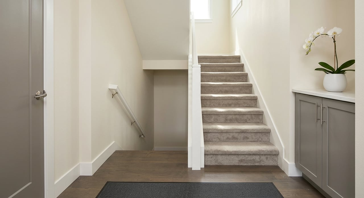 Bellevue Split‑Level Vs Ranch Homes: How To Decide