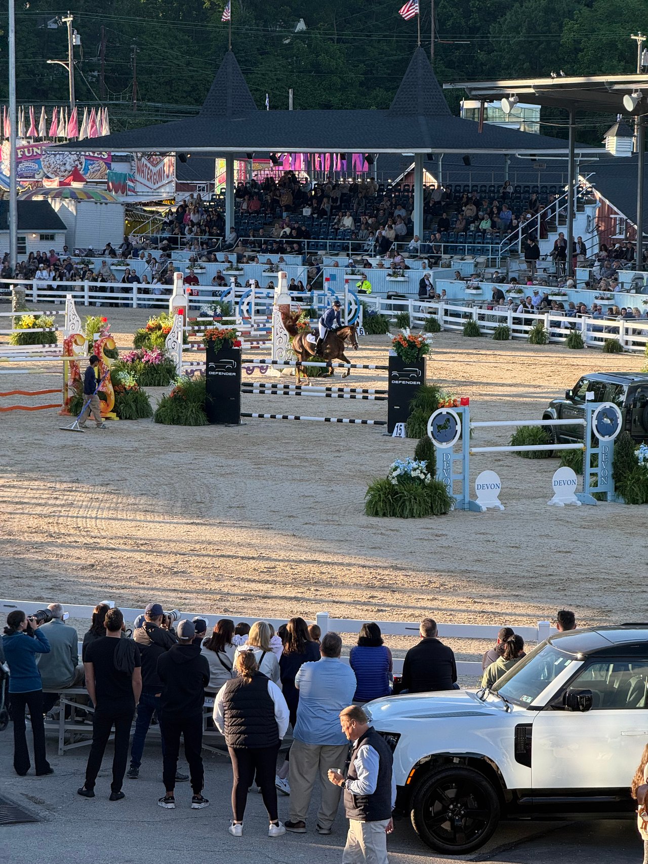 Devon Horse Show 2026: Final Jump-Off, Devon Club VIP Evening & Main Line Equestrian Elegance