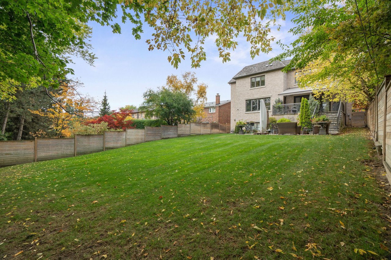  Unmatched Curb Appeal 