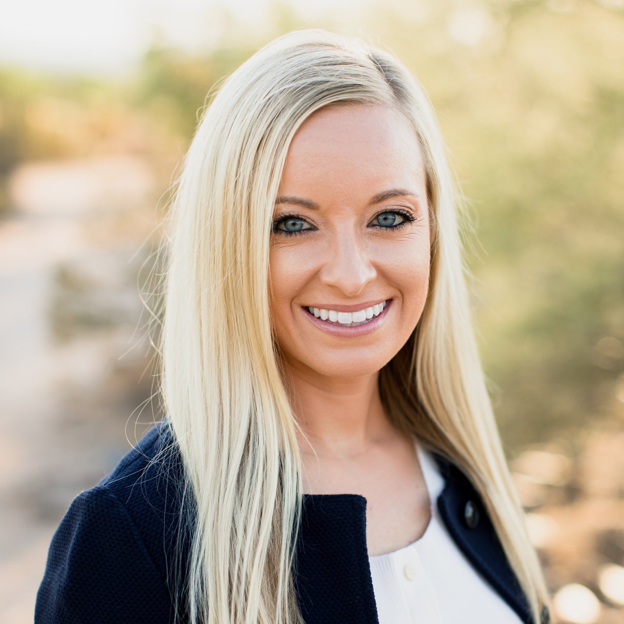 Shannon Pulsifer  Scottsdale, AZ Real Estate Agent Headshot