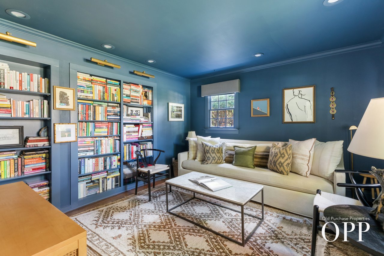 A Timeless Brookhaven Hamlet Retreat