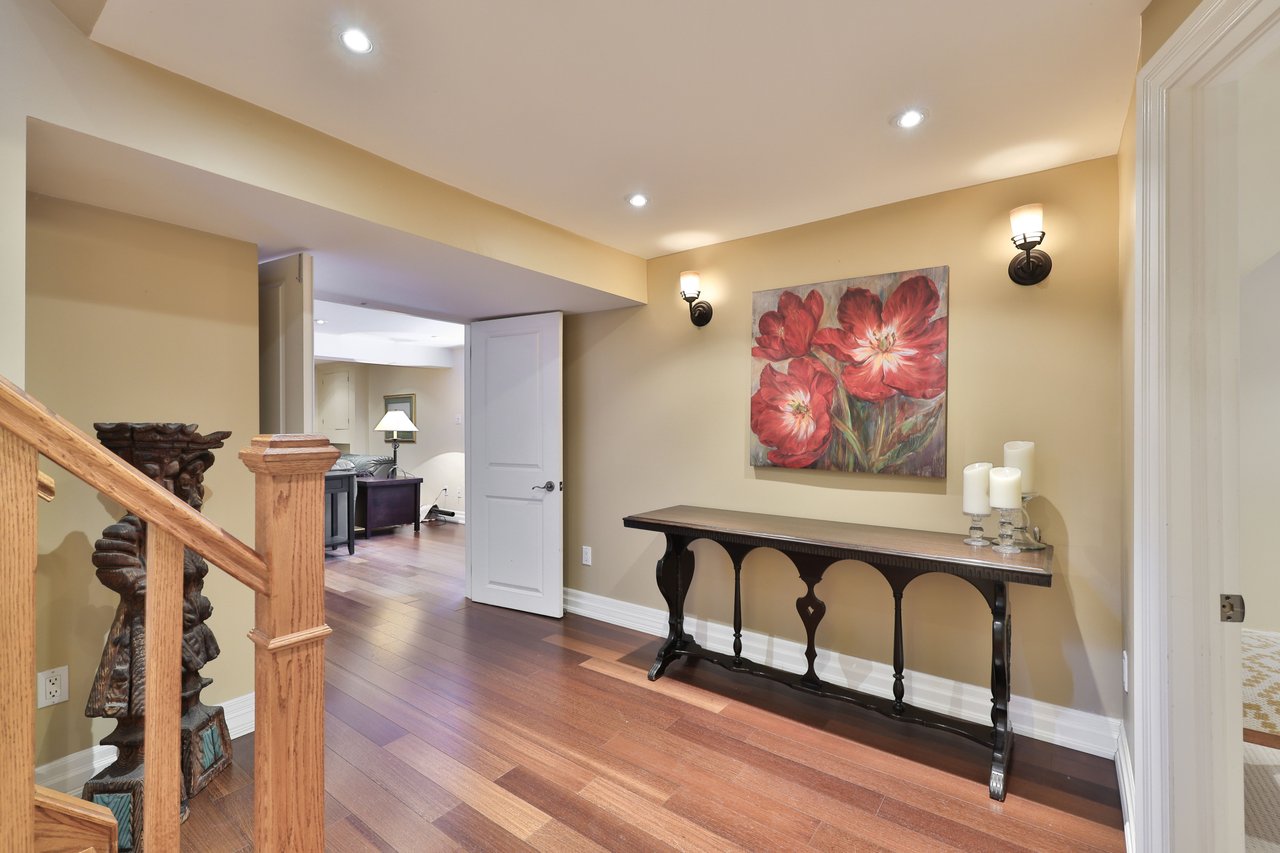 502 Bohemia Crescent, Oakville