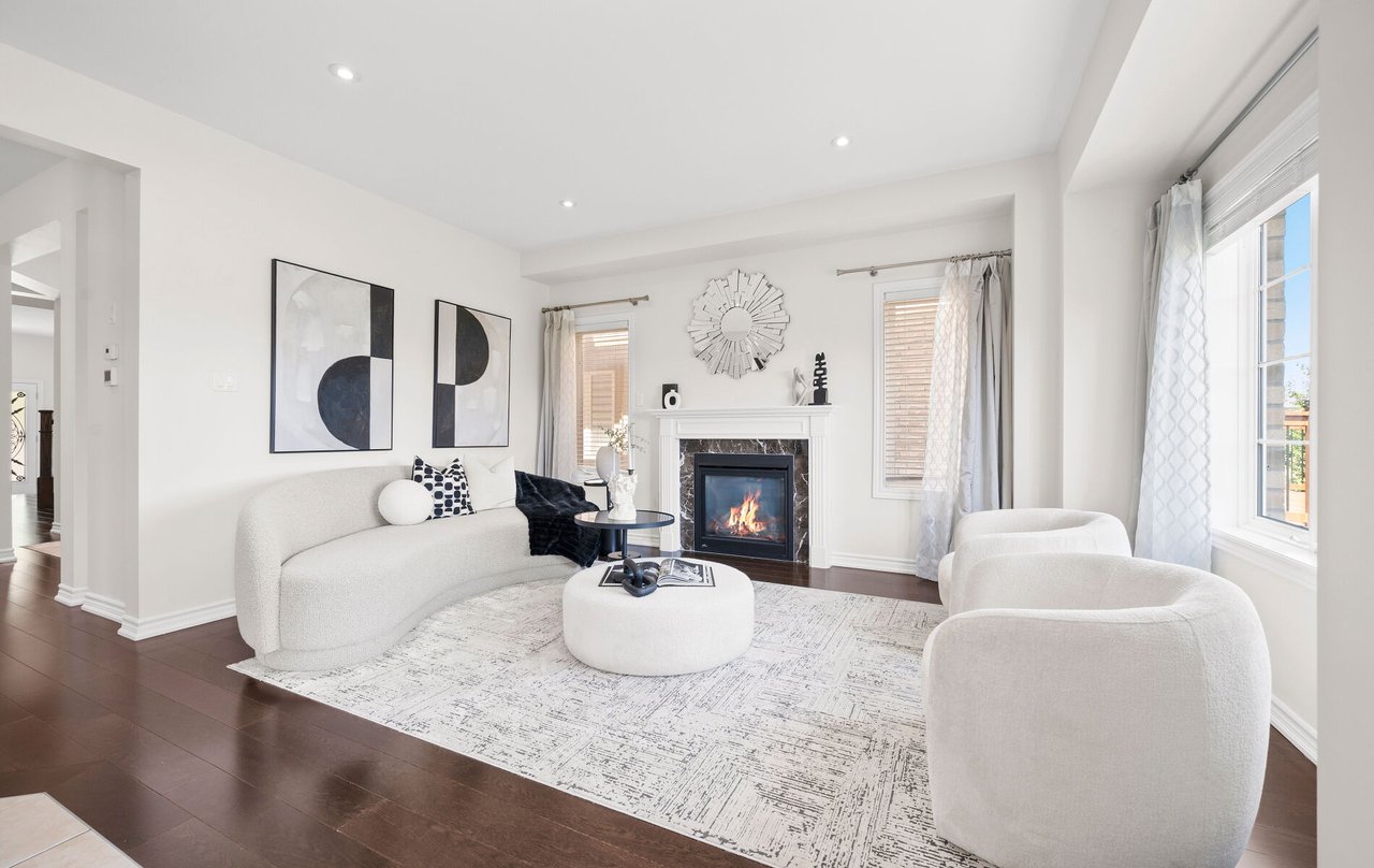 46 Lola Crescent