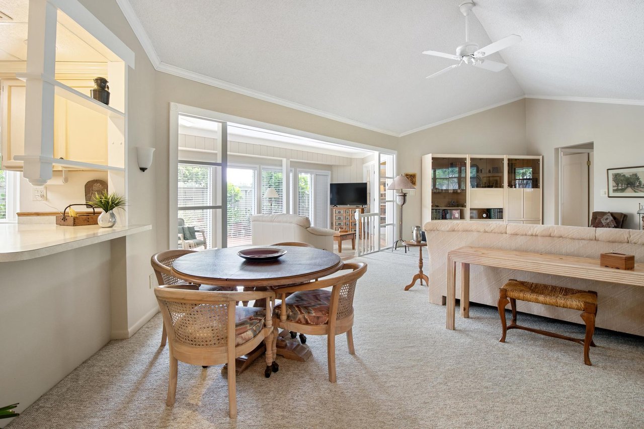 1127 E Seminole Ave, #30A