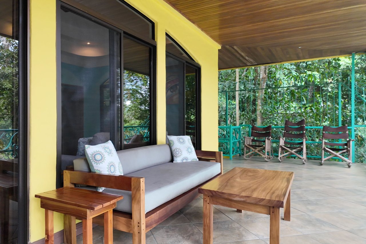 Turn-Key Jungle Retreat Home in Manuel Antonio
