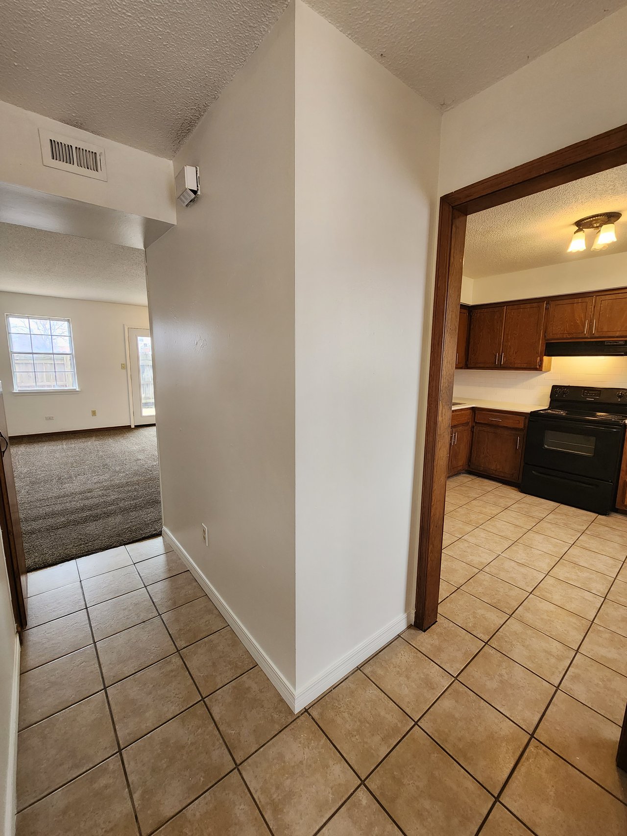 3901 North Kickapoo Unit 7