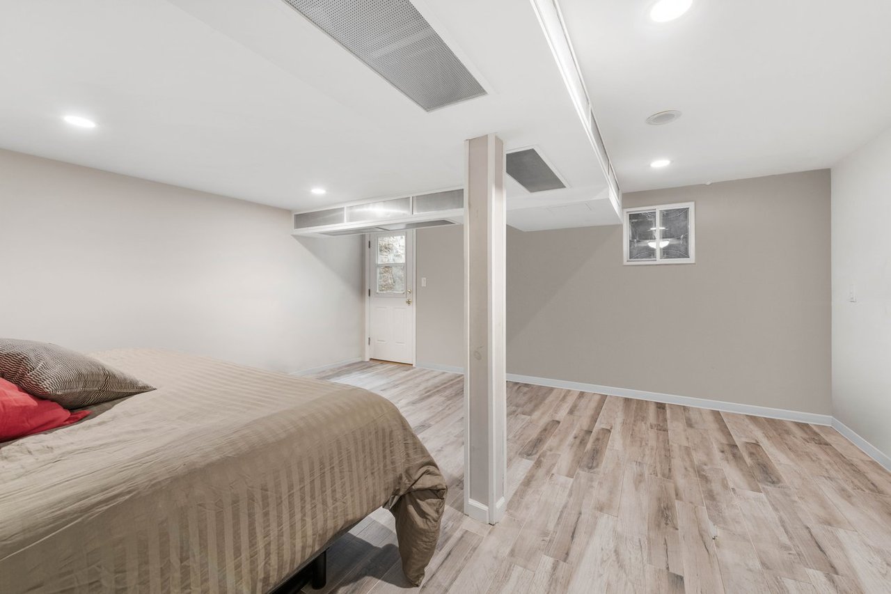  340 Senator St