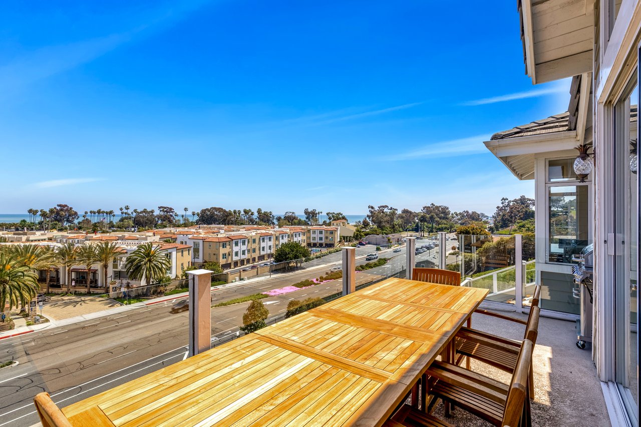 Luxury Rental Minutes from Doheny Beach