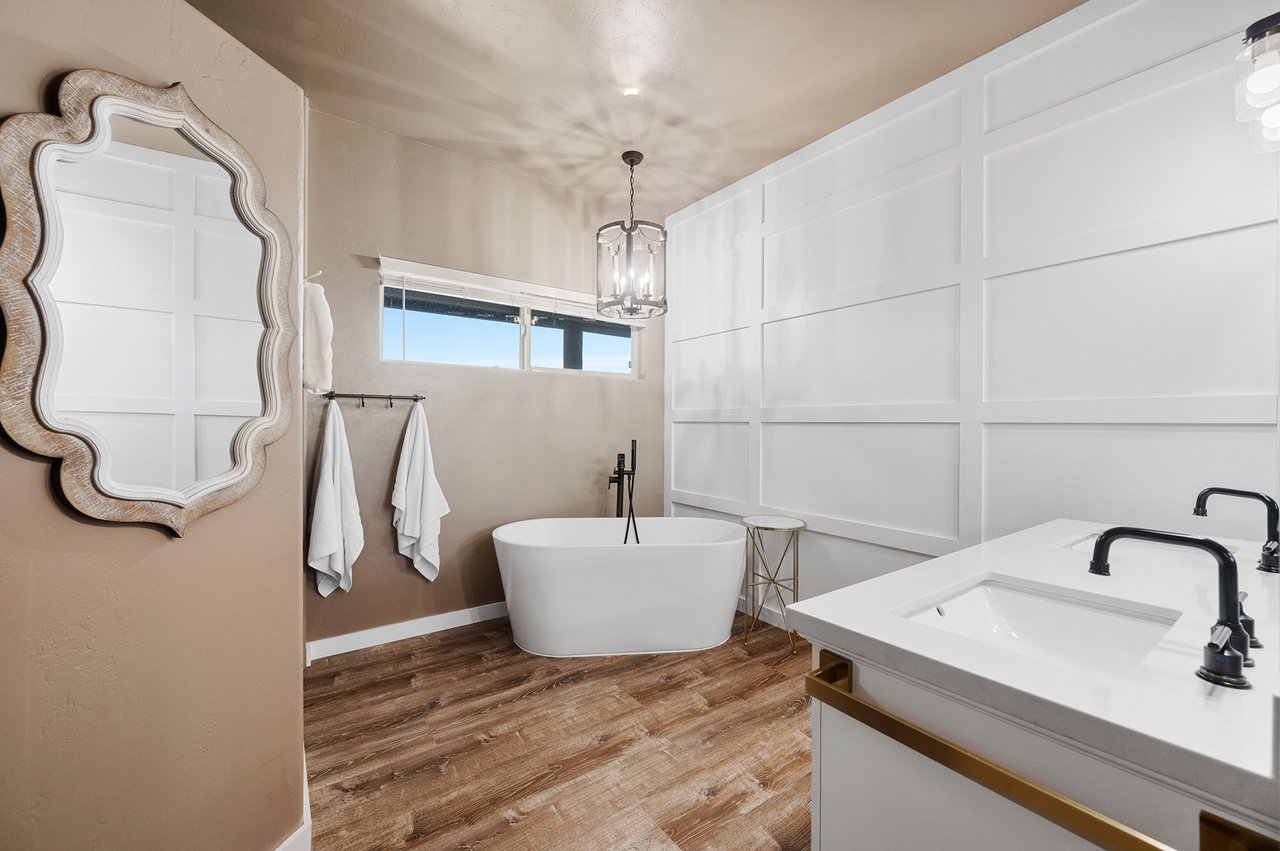 2700 W BUTTERFLY Ridge