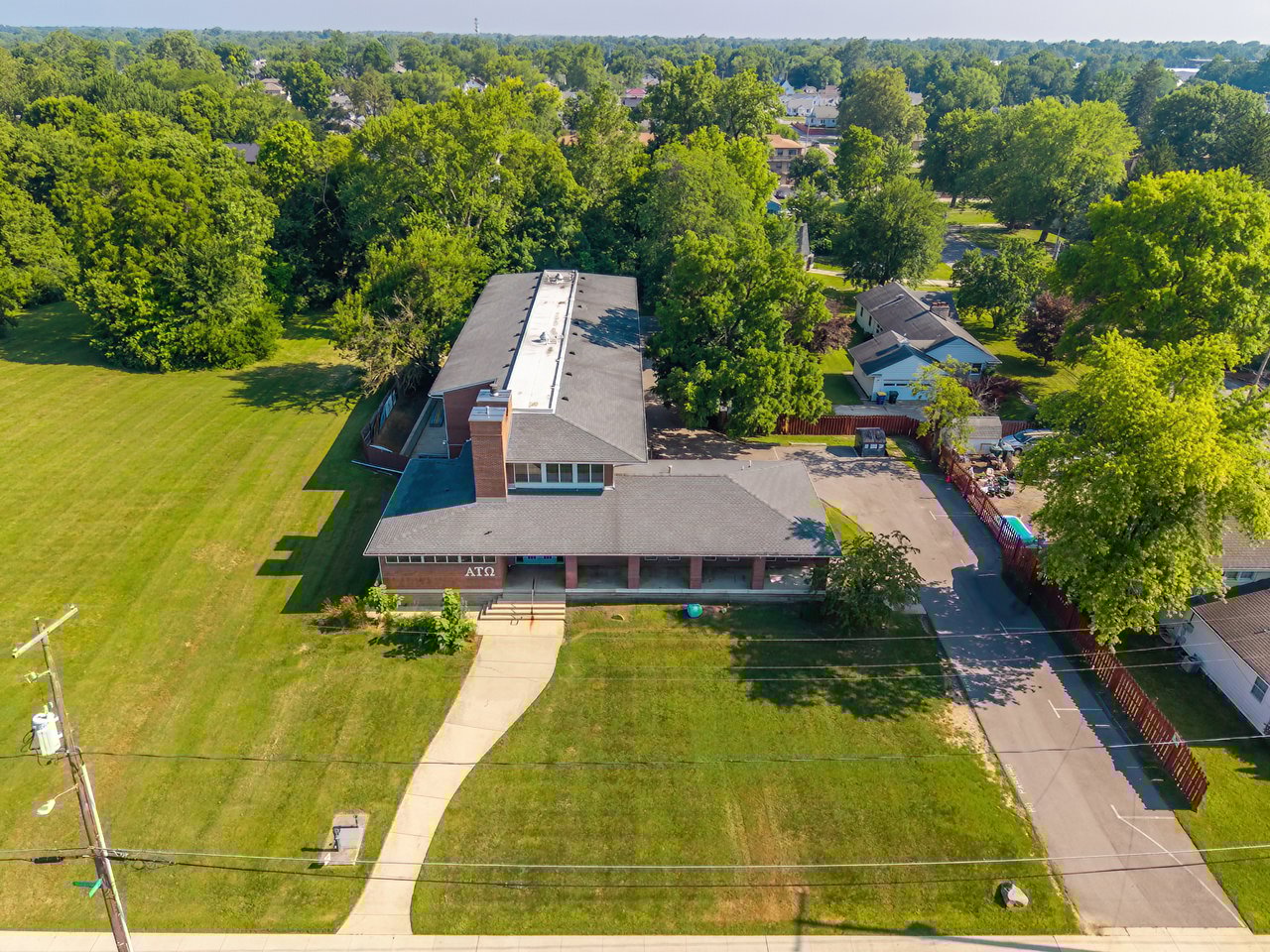 Ball State Greek House Goes to Public Auction