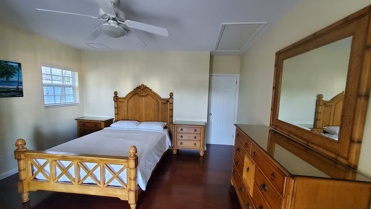 Sandyport | Canal Front Home