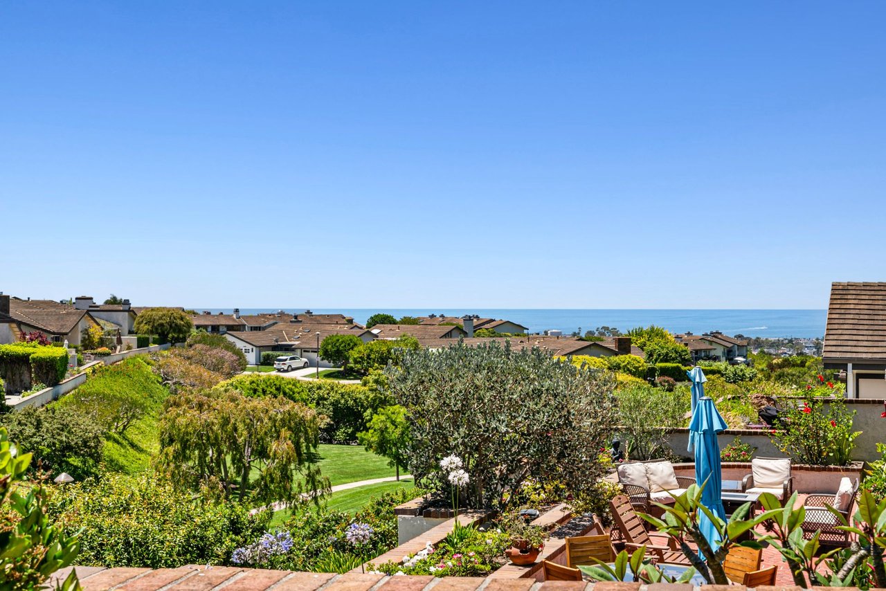 15 Skysail Drive