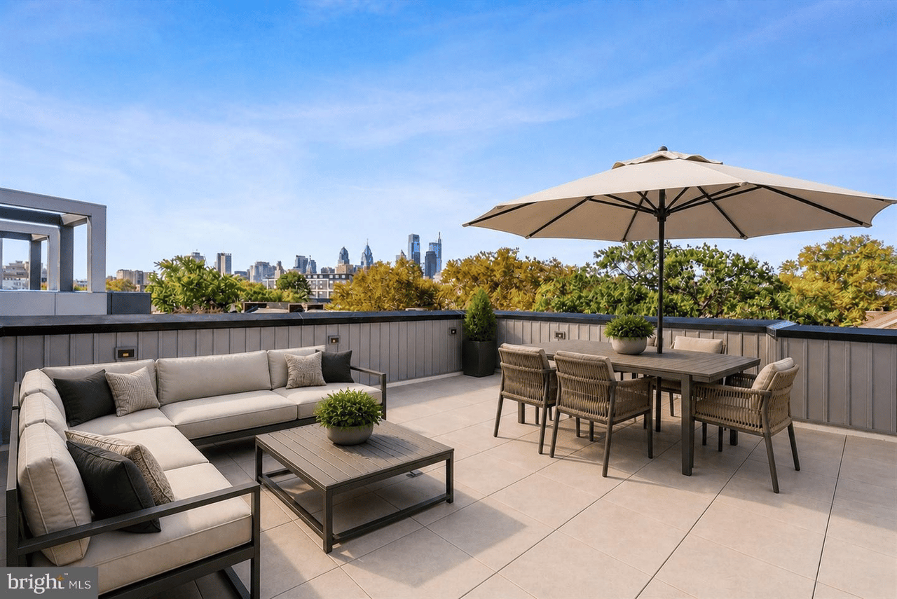 652 Fairmount Ave, Philadelphia, PA 19123