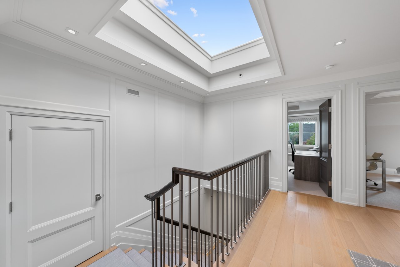 221 Dunvegan Road