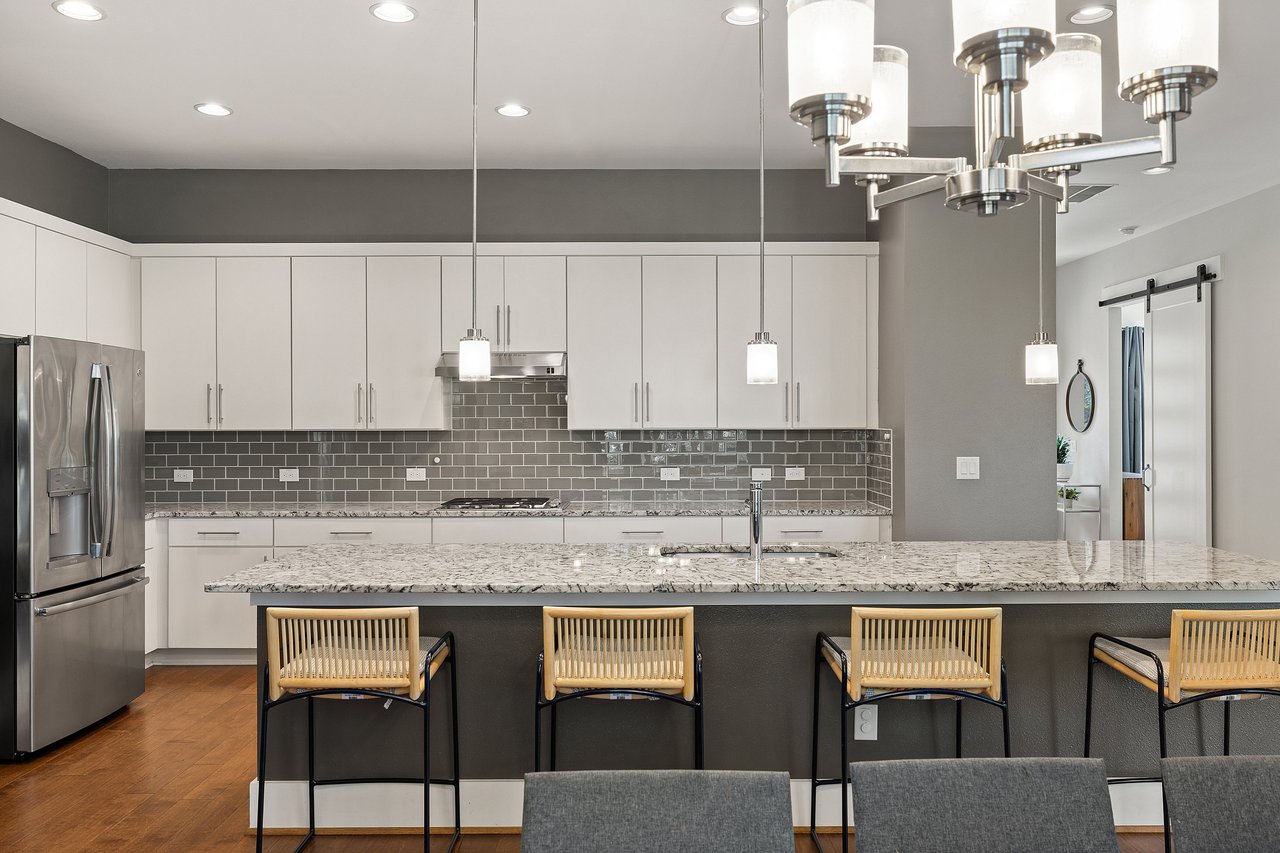 16208 Sydney Carol Ln