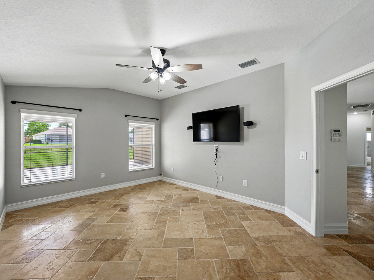 6957 BOULDER RUN LOOP