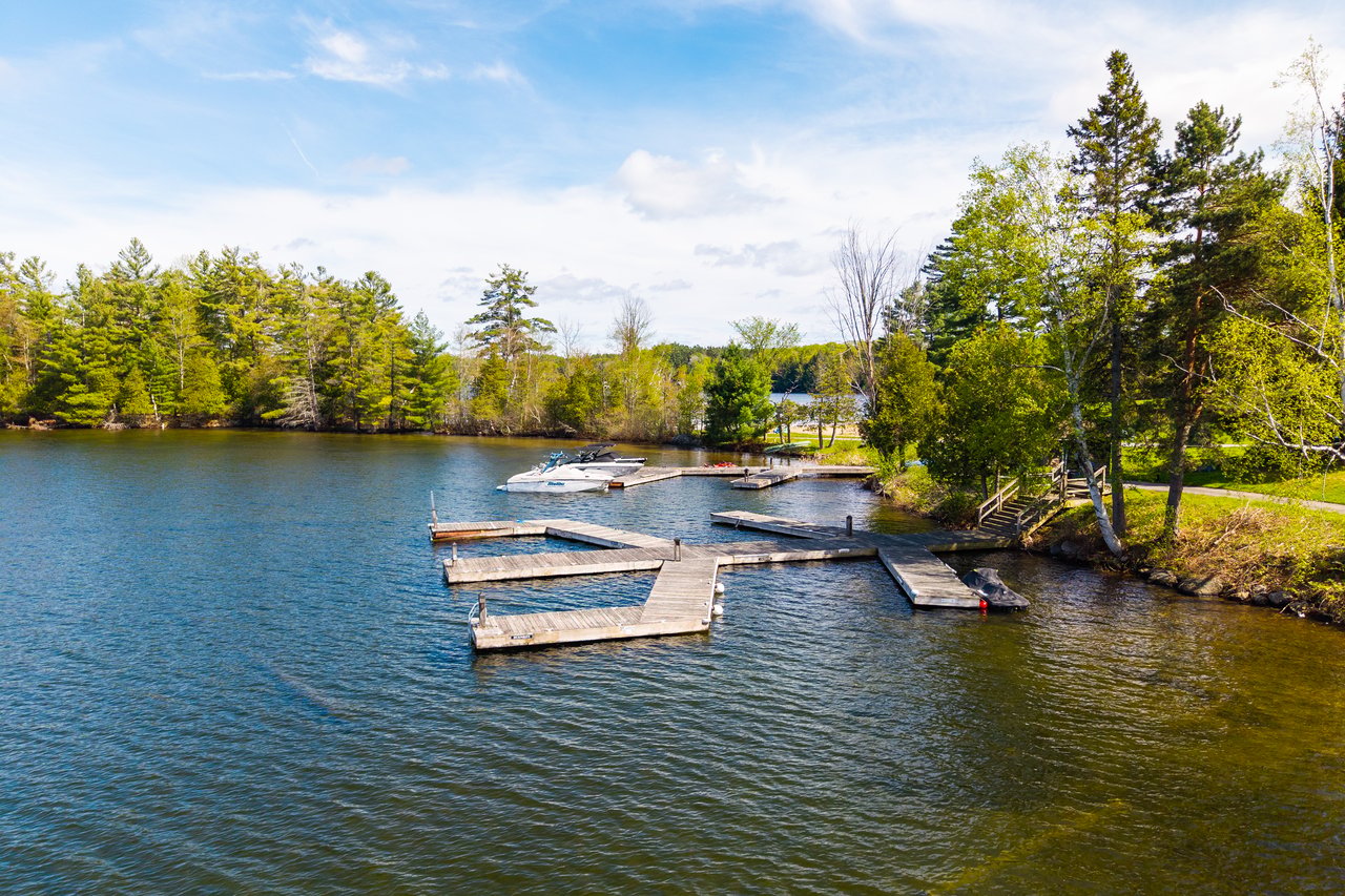 Lake Joseph