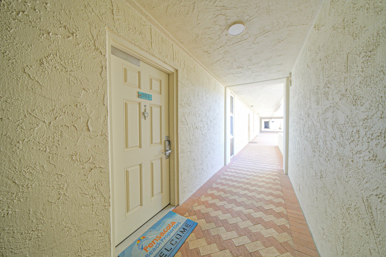 GULF FRONT Sans Souci TERRACE Condo 102 