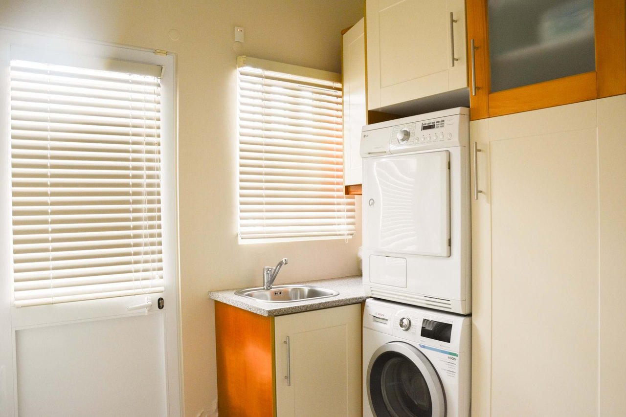 Luxury 4-Bedroom Villa with Indoor Pool – São Miguel, Azores