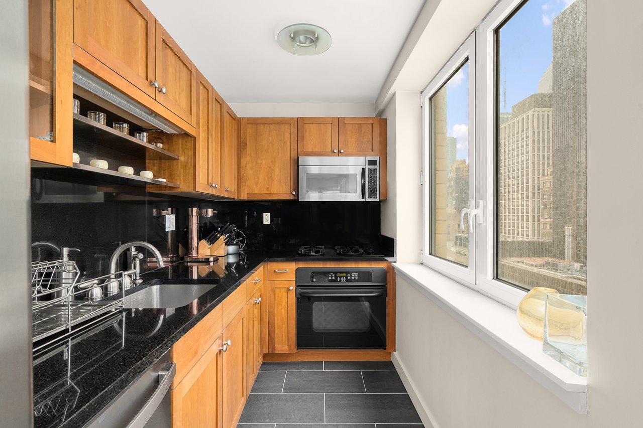 425 5TH Avenue 26A