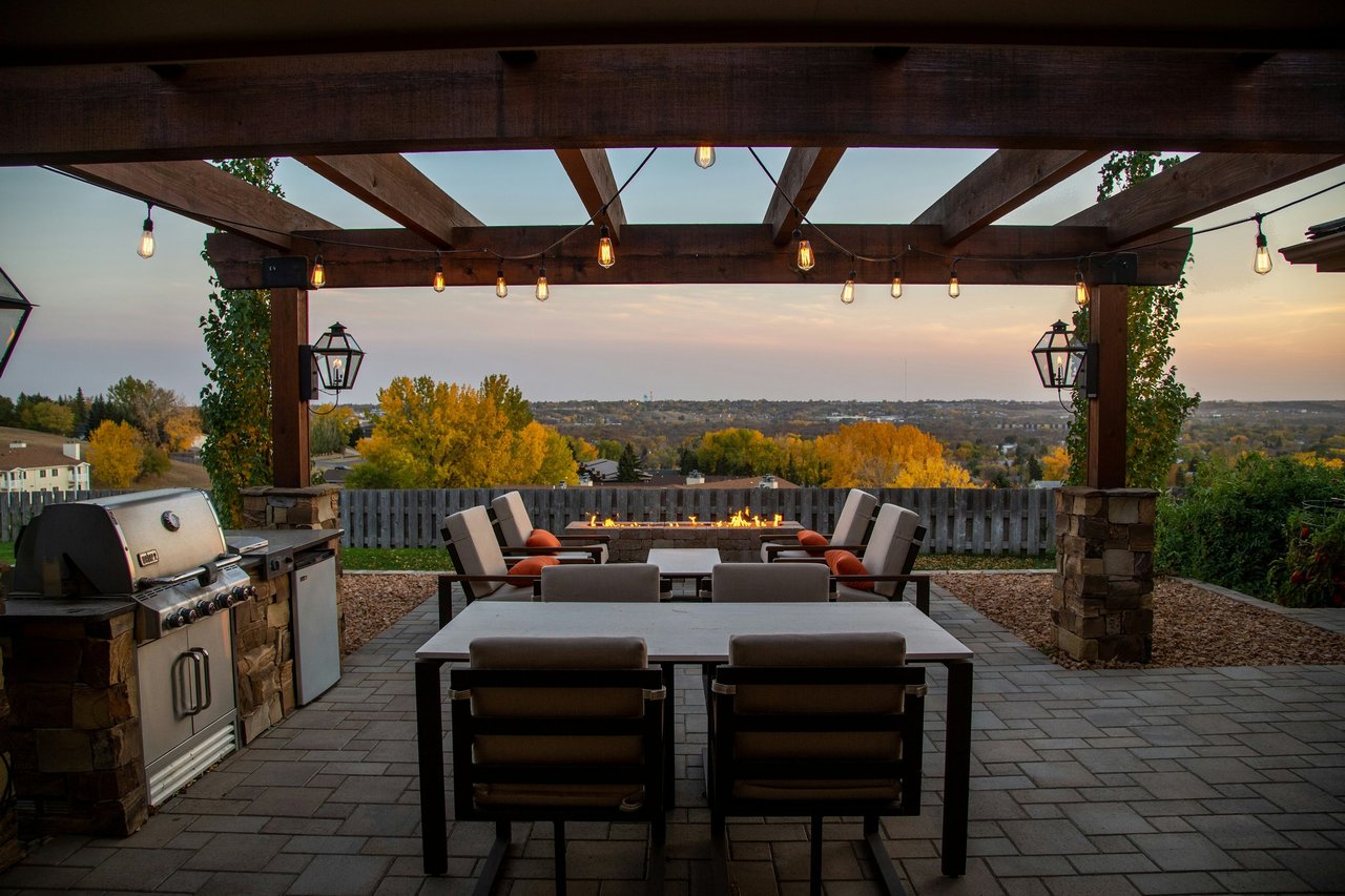 Creating an Oasis in Your Backyard