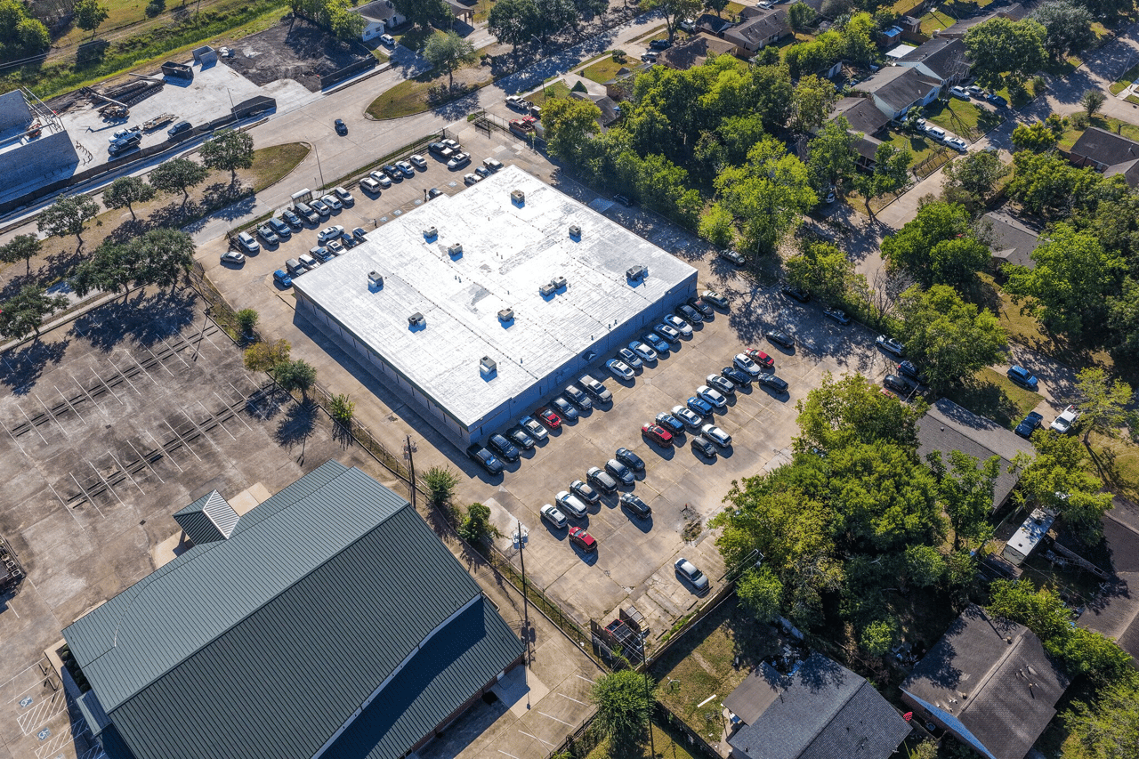  13838 Buffalo Speedway