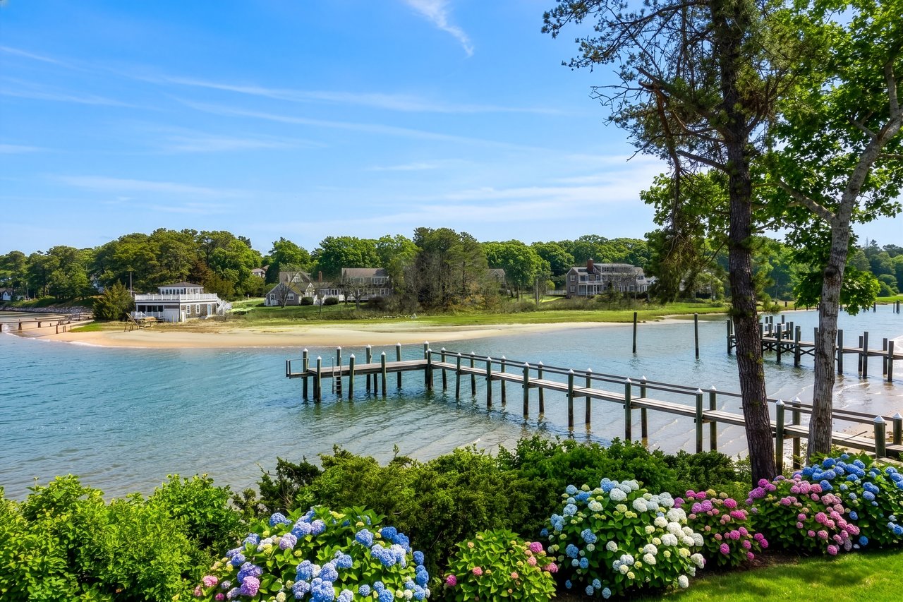 Breathtaking views over West Bay and Eel River