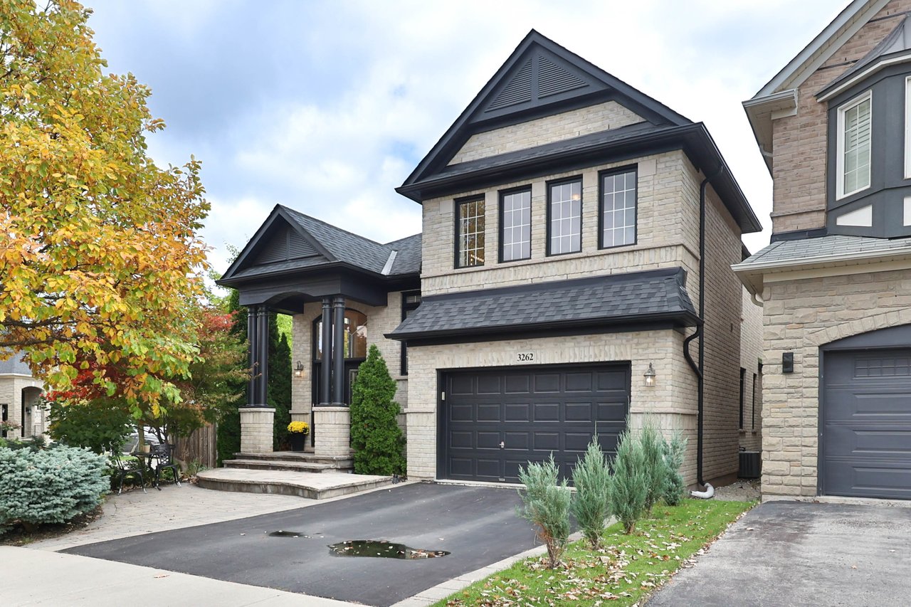 3262 Skipton Lane, Oakville