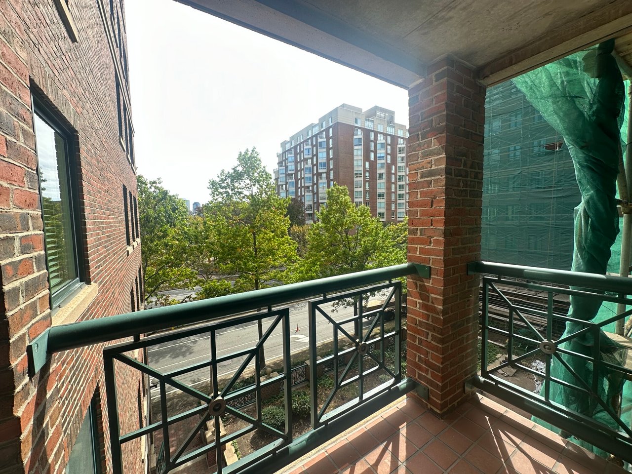 10 Rogers Street # 403