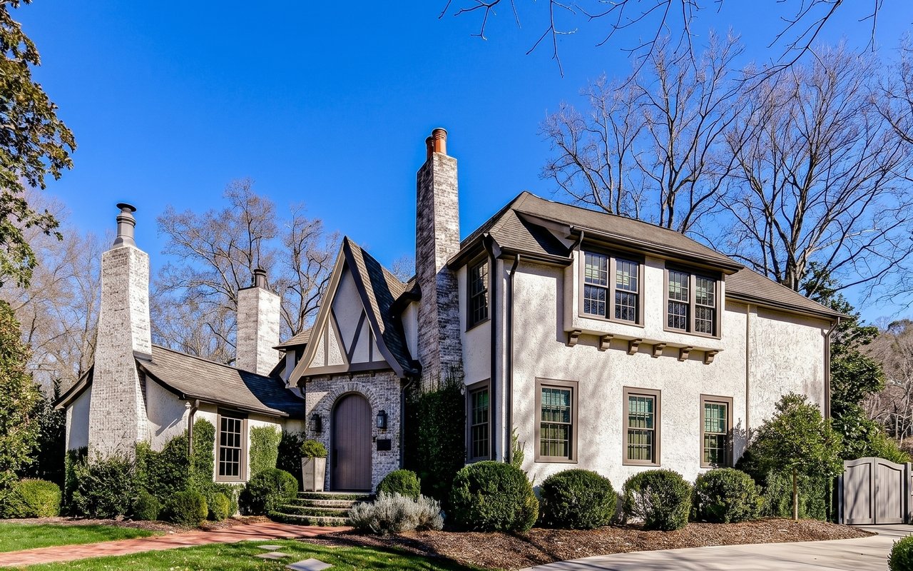 Dickens Mitchener Home Of The Month: 2001 Sherwood Avenue