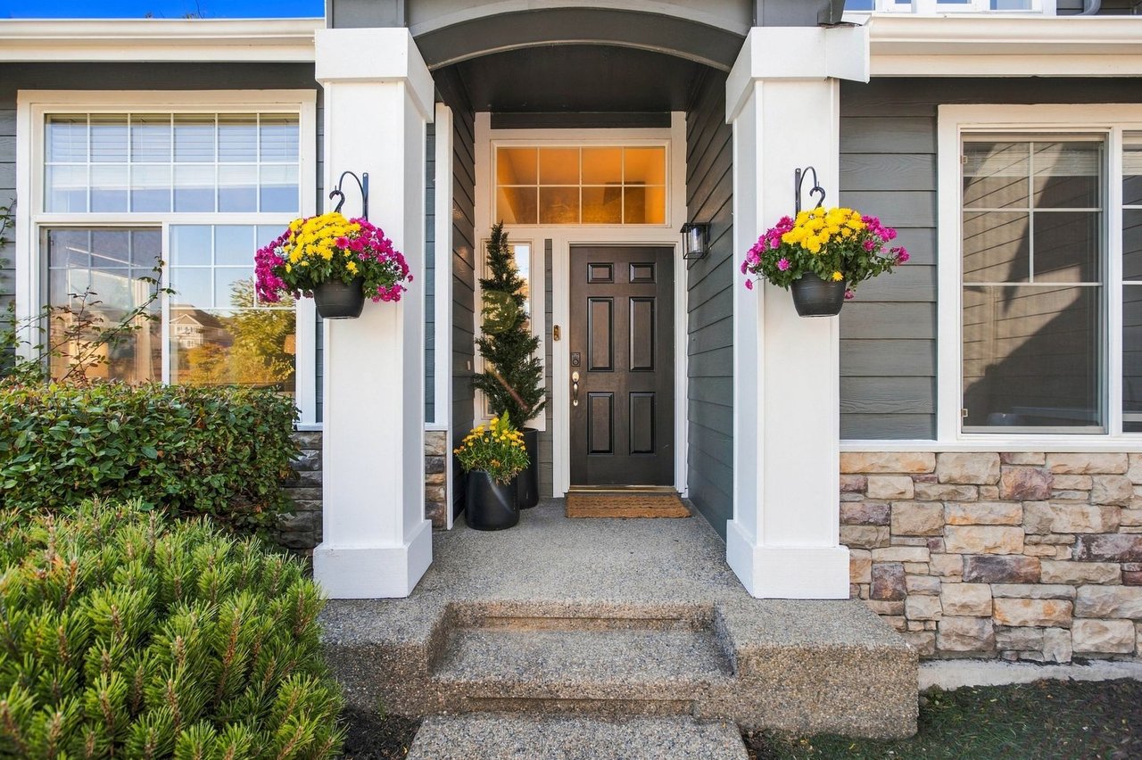 Sky Island Lifestyle Sweeping Valley Views