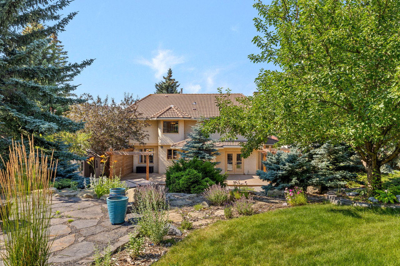 138 Scimitar Bay NW