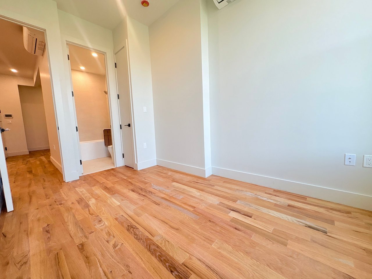 415 Himrod St 3R