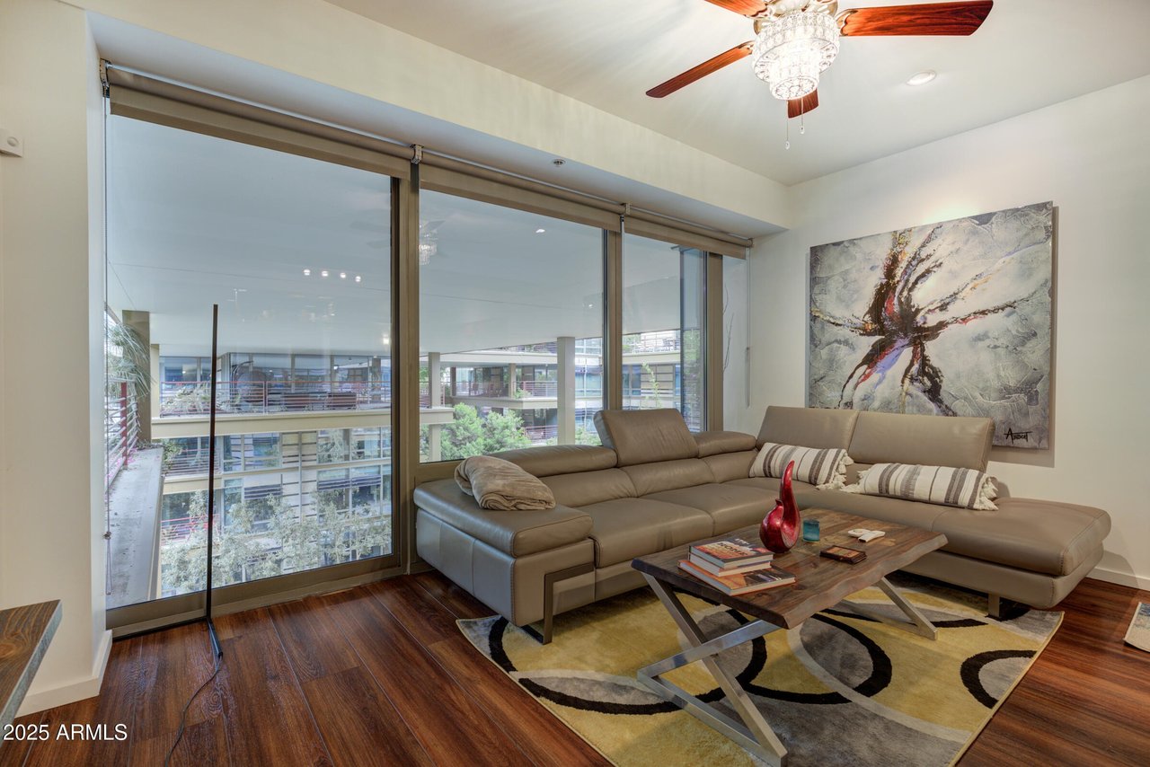 7147 E Rancho Vista Dr, #4007