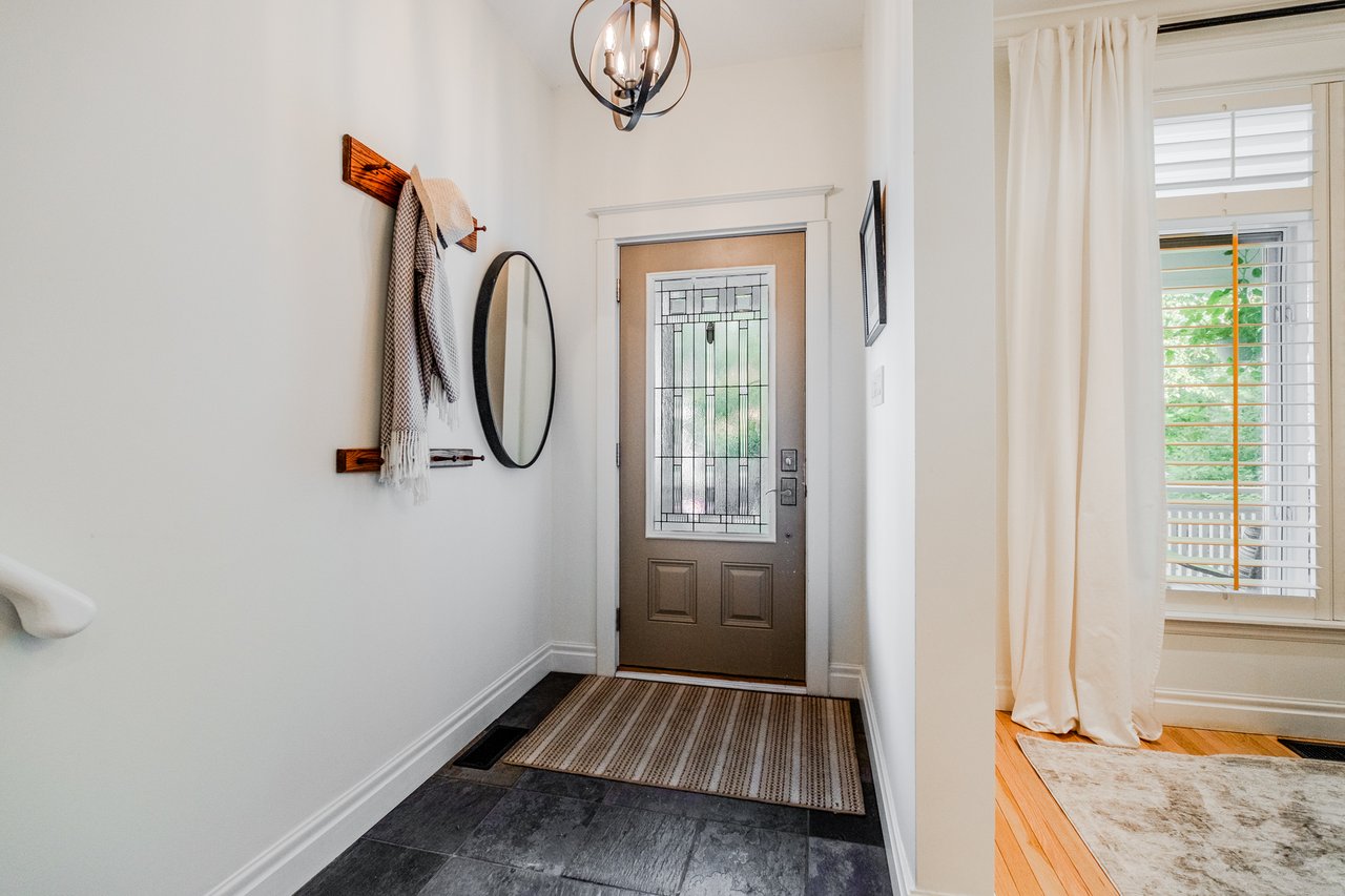 82 Waverley Rd