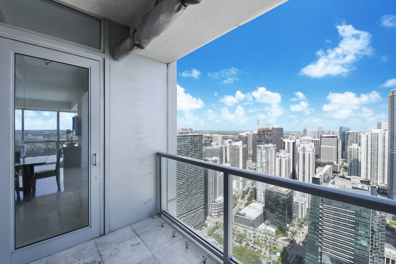 1425 Brickell Ave # 58C