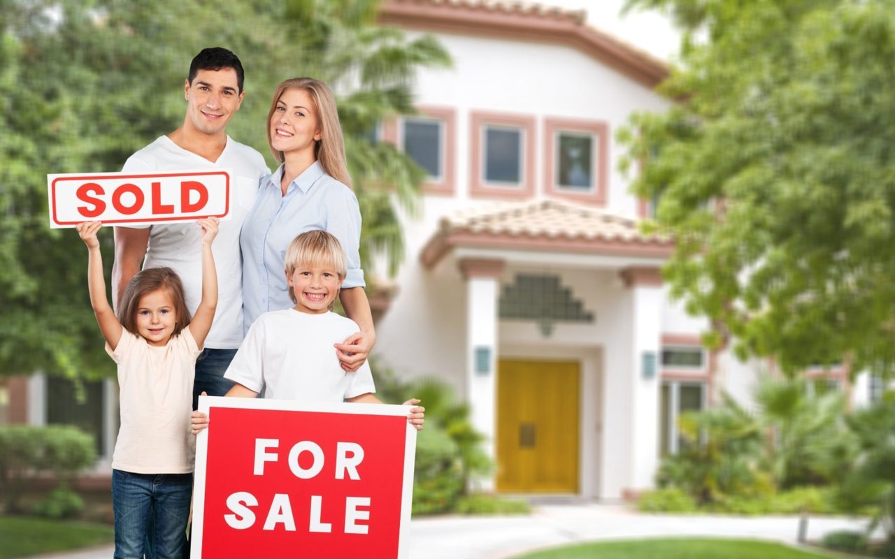 Selling with a Real Estate Broker