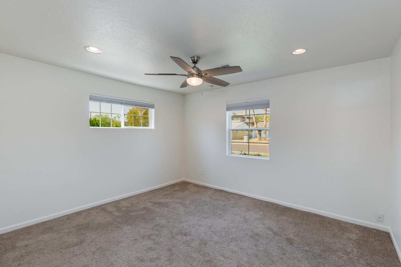 821 E Cavalier Dr.