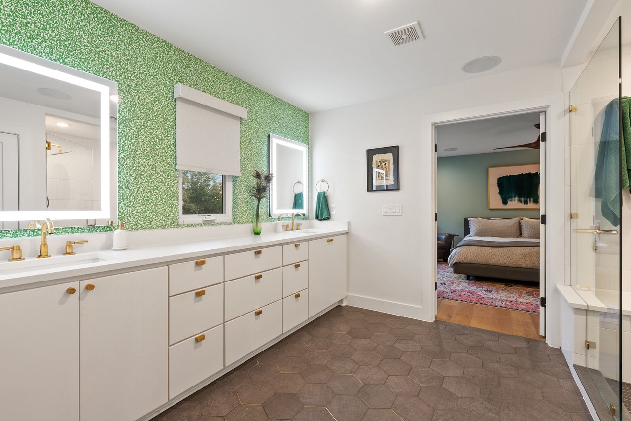 Balcones Mid-Century Modern Retreat