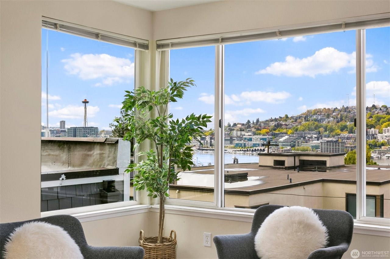 2213 Boylston Avenue E #301