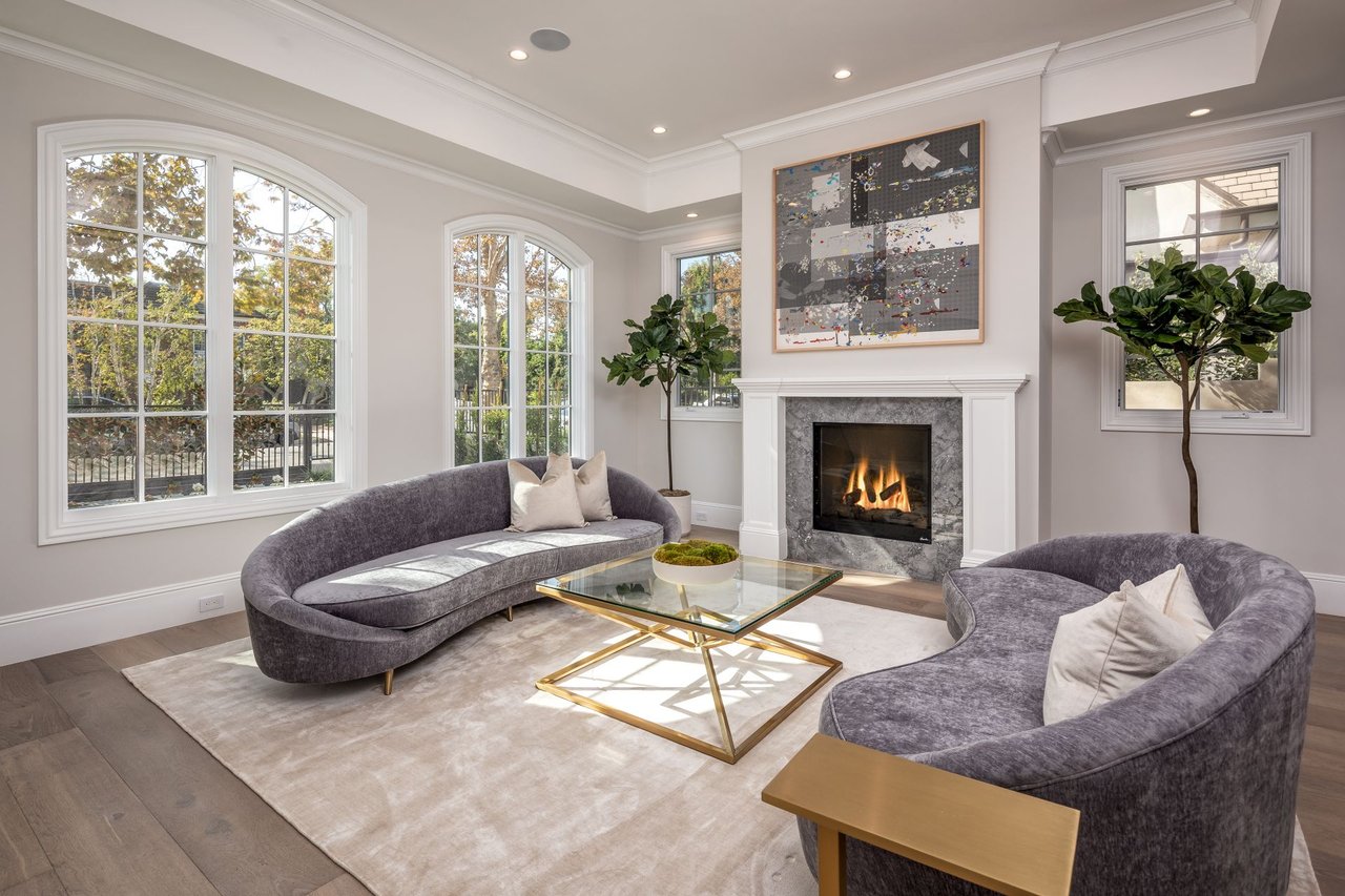 604 Walden Dr