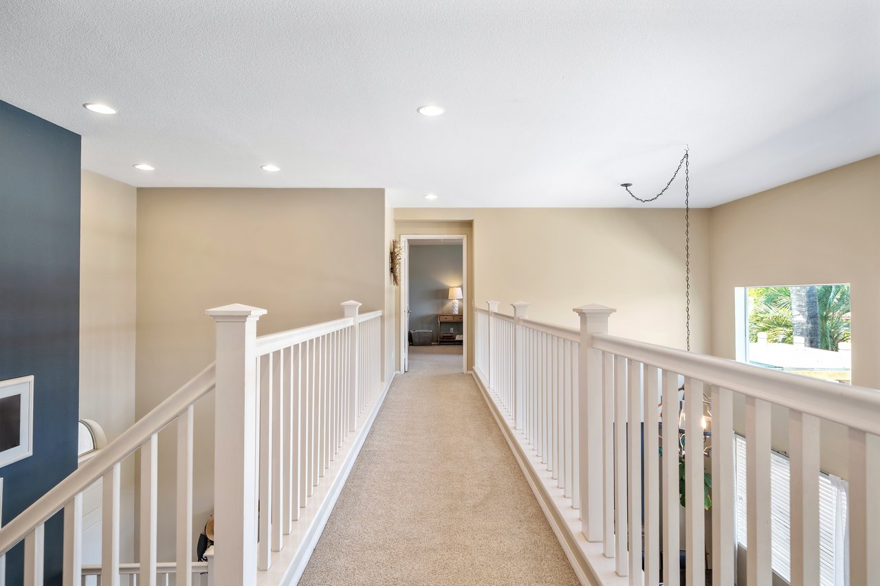 32402 Magenta Ct
