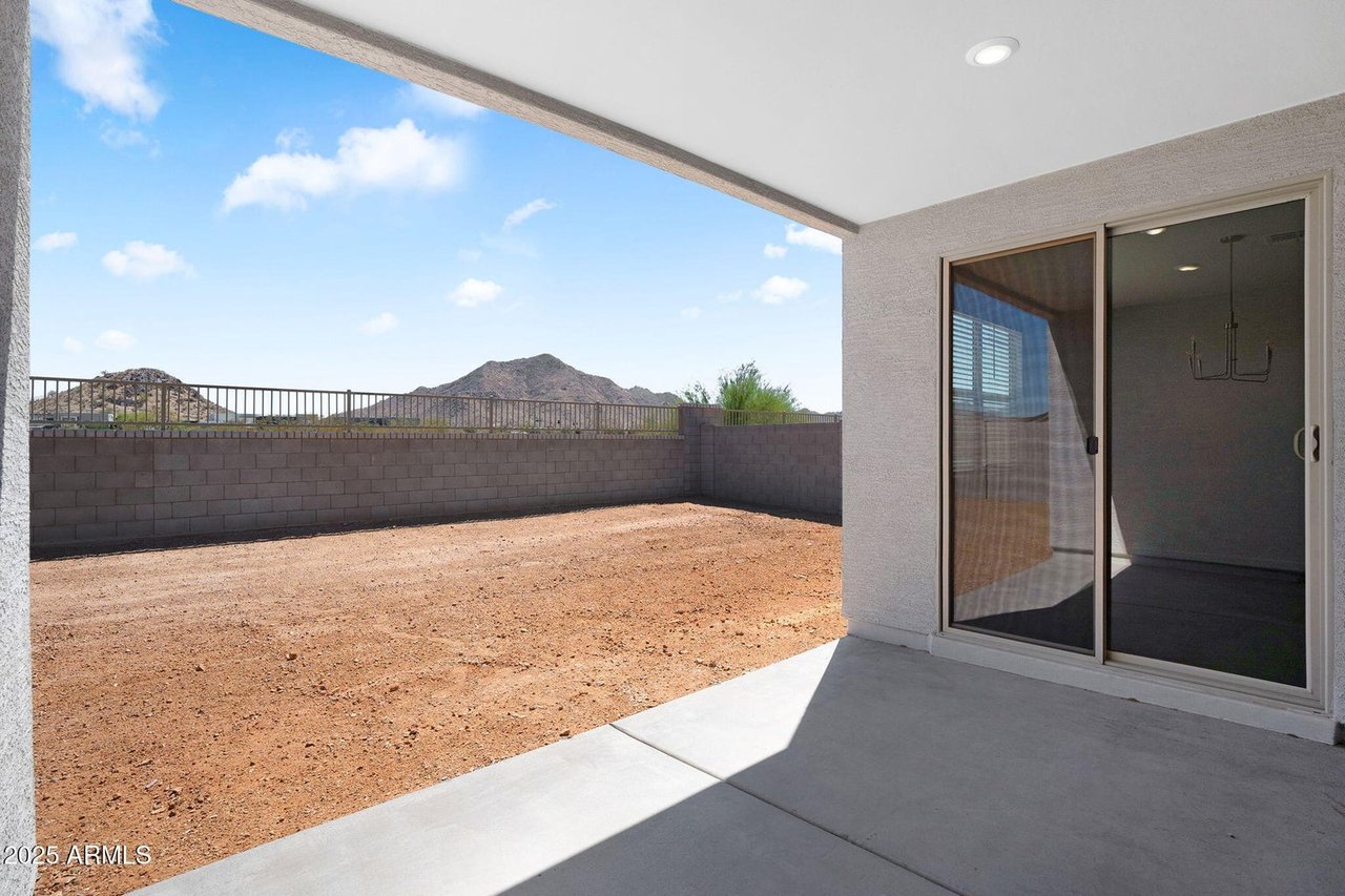 4811 W HUNTER Trail