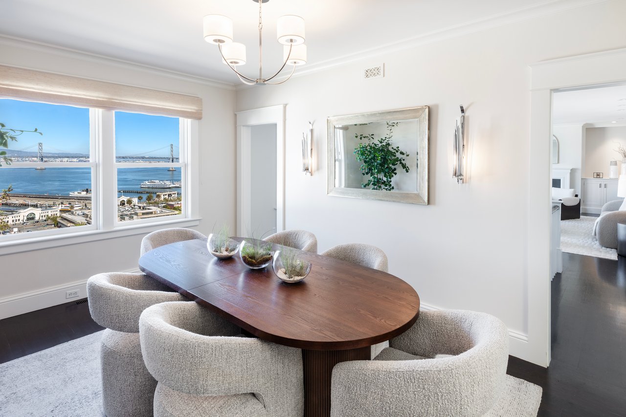 Jewel Box Home With Bridge Bay Views