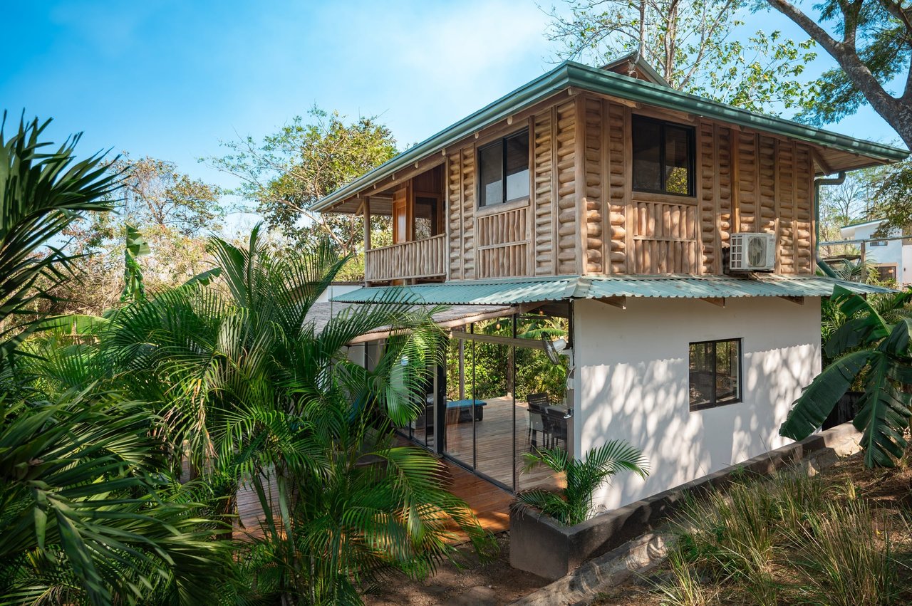 Tropical Lodge | Income-Producing Residential & Commercial Property Near Playa Grande